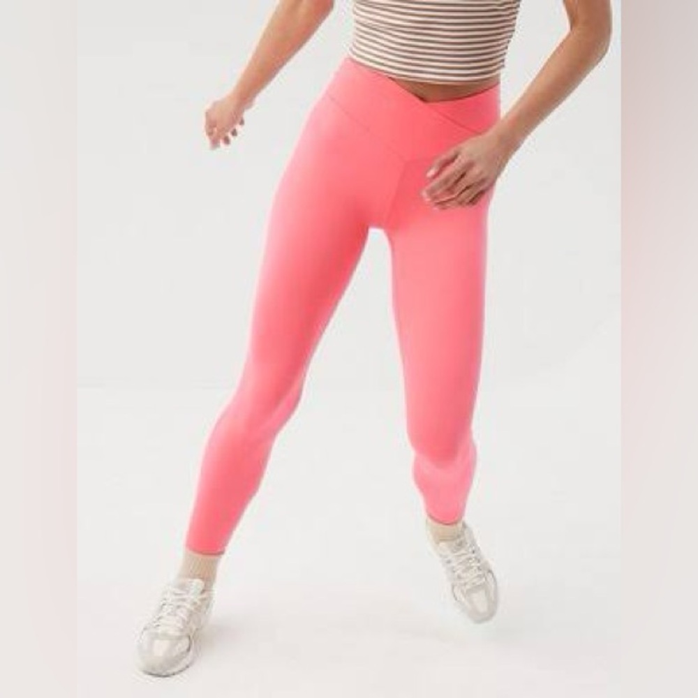 Aerie coral crossover 7/8 length workout legging size small short
